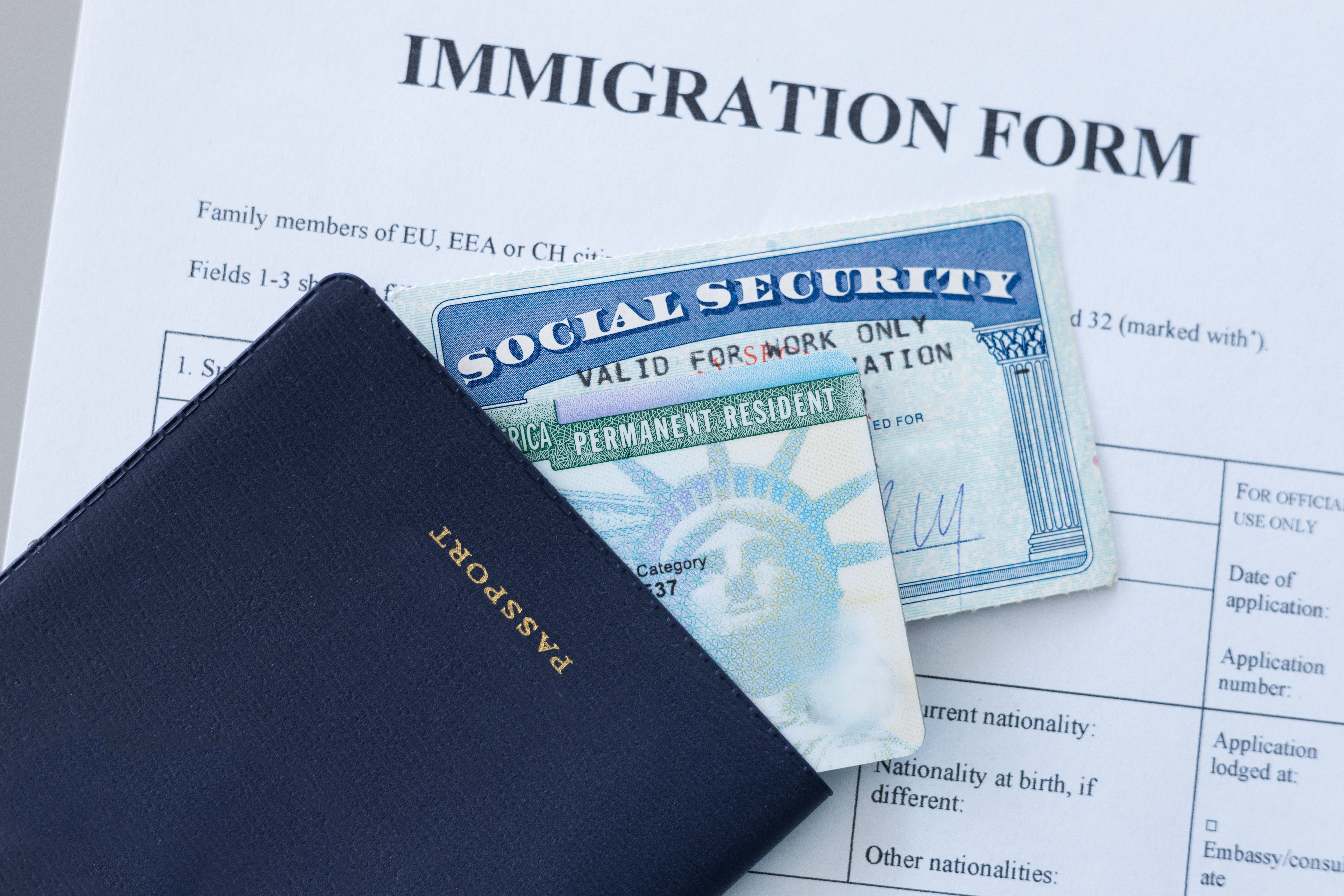 Special Green Card Renewal Requirements for Minors
